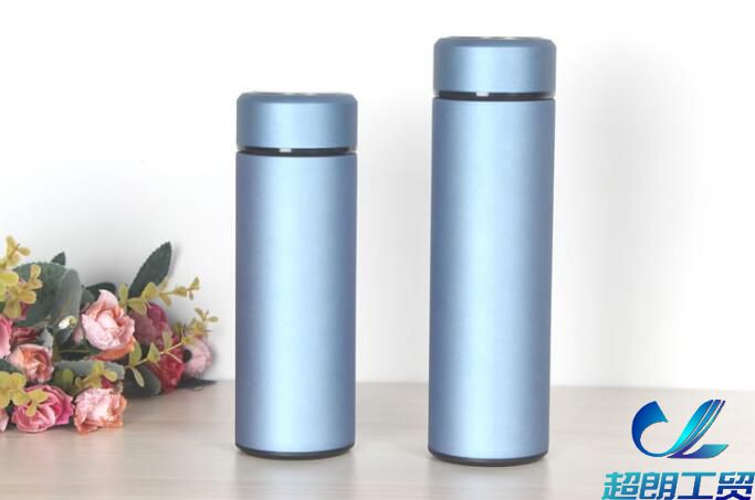 新買的保溫杯壺如何去掉氣味