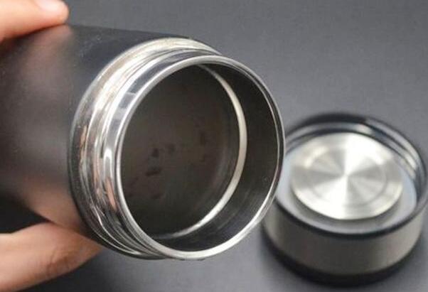 新買的保溫杯如何去除異味?超實用清洗方法大公(gōng)開! 新買的保溫杯如何去除異味?超實用清洗方法大公開(kāi)!