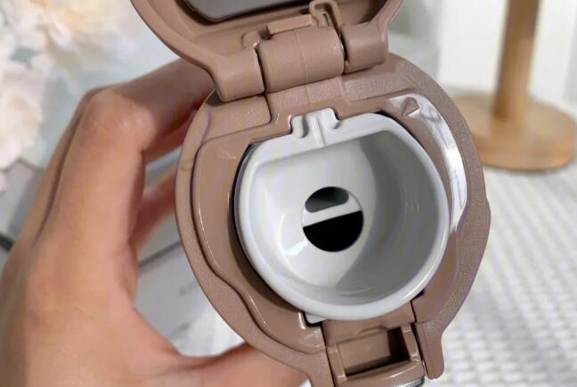 你是否還在喝飲水機裏的千滾水 你是否還在喝飲水機(jī)裏的千滾水(shuǐ)