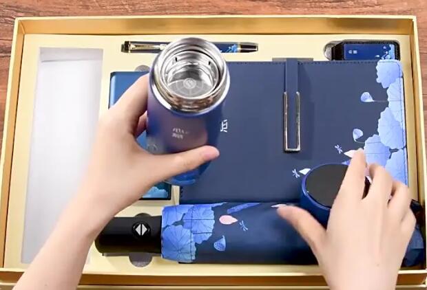 禮品杯定製(zhì):禮品保溫杯定製流程說(shuō)明