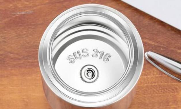 購買不鏽鋼保溫杯(bēi)的時候要看說明書 購(gòu)買不鏽鋼保溫杯的時候要看說明書(shū)