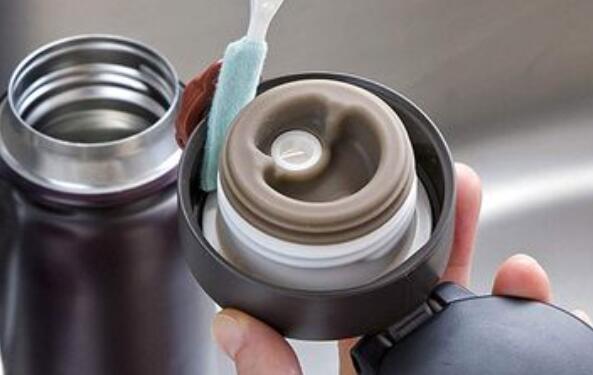 保(bǎo)溫杯怎(zěn)麽(me)樣清洗才會幹淨 保溫杯怎麽樣清洗才會幹淨