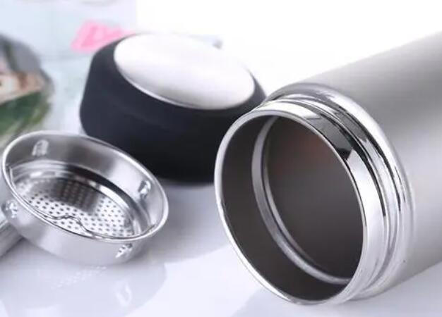 不鏽鋼保溫（wēn）杯有毒嗎 奧氏體不鏽鋼杯放心使用