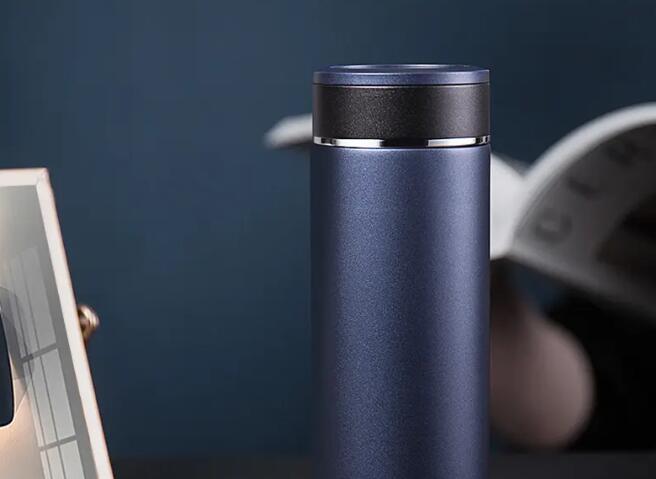 保溫杯生產廠家金九銀十保溫杯生產廠(chǎng)家忙成狗